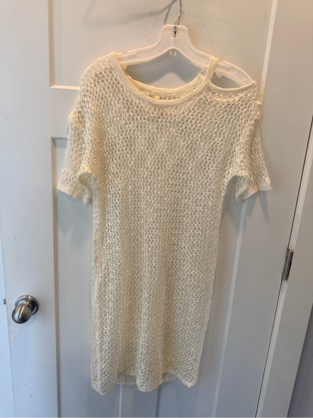 POL Medium Cream Open Knit Cold Shoulder Sweater Dress Beach Cover Up